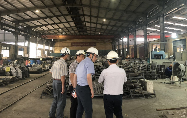 湖南BG大游中国官方网站参观河内国际贸易展  耐磨陶瓷产品拓展越南市场