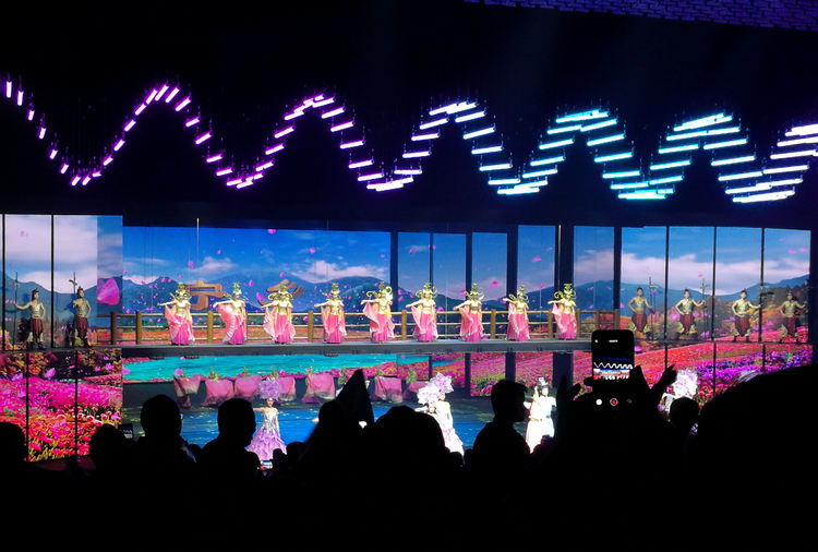 BG大游中国官方网站特种陶瓷有限公司举行2019年炭河古城一日游