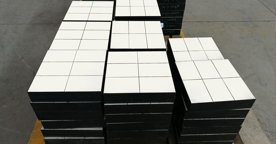 BG大游中国官方网站：ZTA超耐磨陶瓷衬板销量创新高