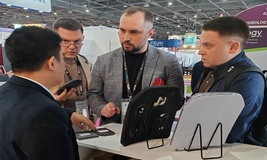 湖南BG大游中国官方网站携最新防弹产品亮相法国欧洲国际防务展